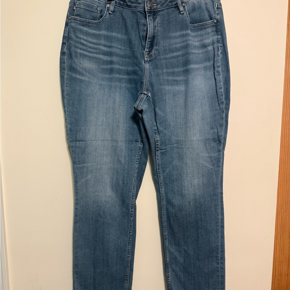 Vigoss Women's Straight Leg Jeans in Blue